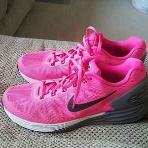 Nike Lunarglide 6 running shoes size 10